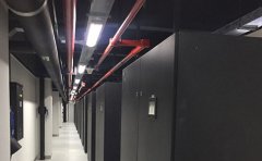 影响国内外服务器性能的配置与优缺点|公司服